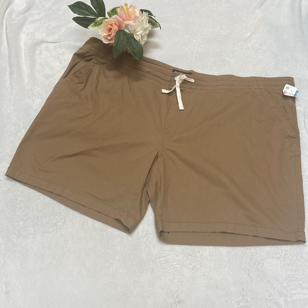 NWT Iron Co. Size 5XL Shorts